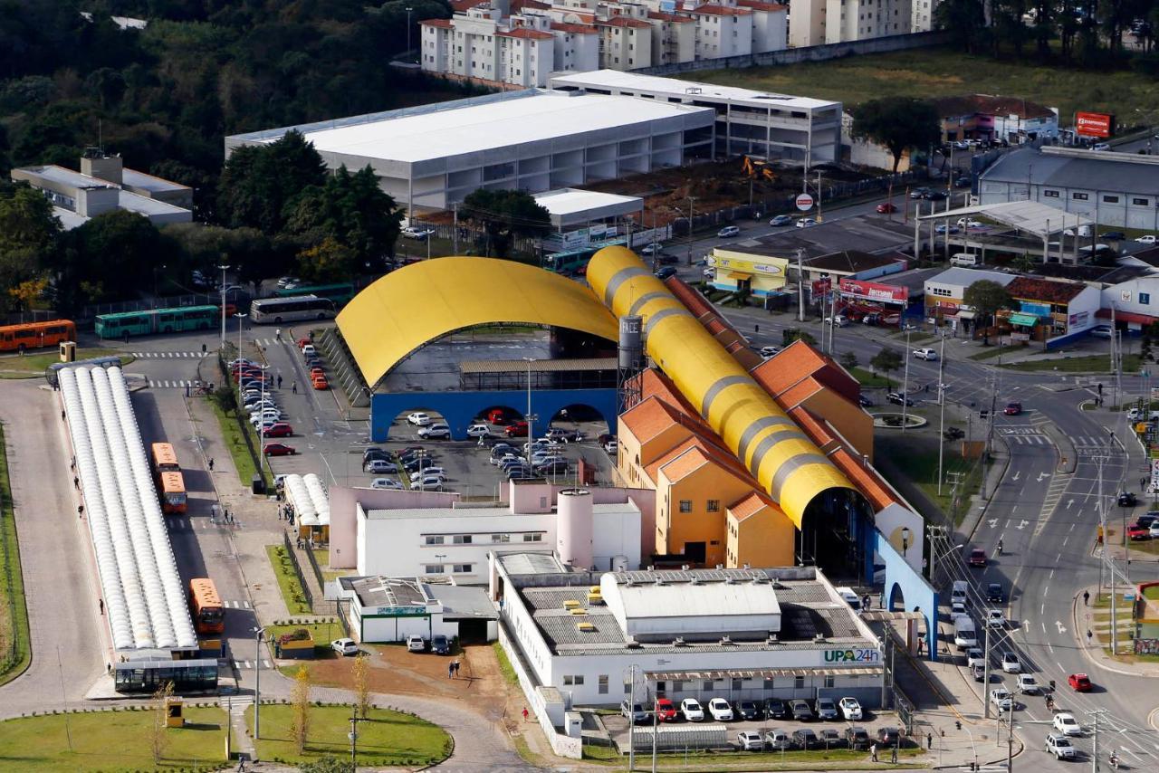 Acomodacao-Viasoft-Up-Ecoville-Inc-Fiocruz-Cic Curitiba Eksteriør billede